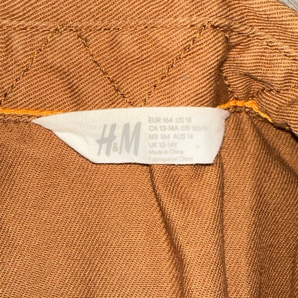 ‼️SALE‼️ H&M kids cotton long sleeve button utility shirt - Picture 4 of 5